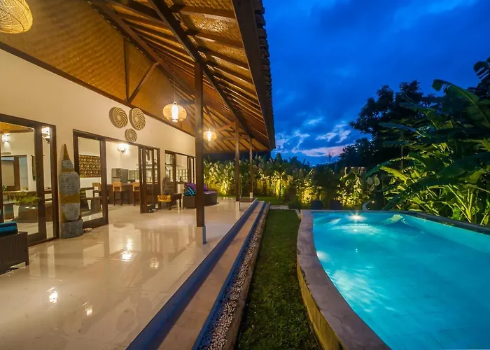 Axros Villa *